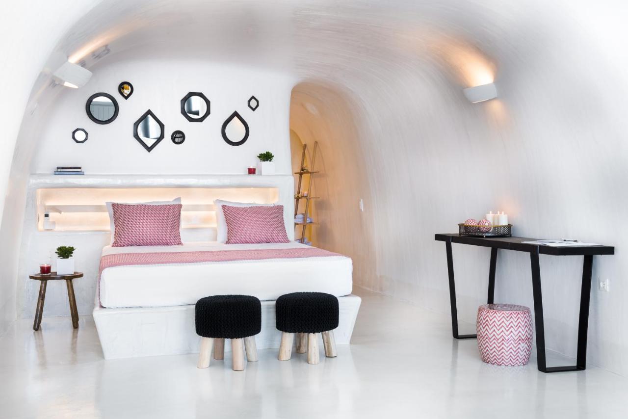 Maregio Suites (Adults Only) Oia Buitenkant foto