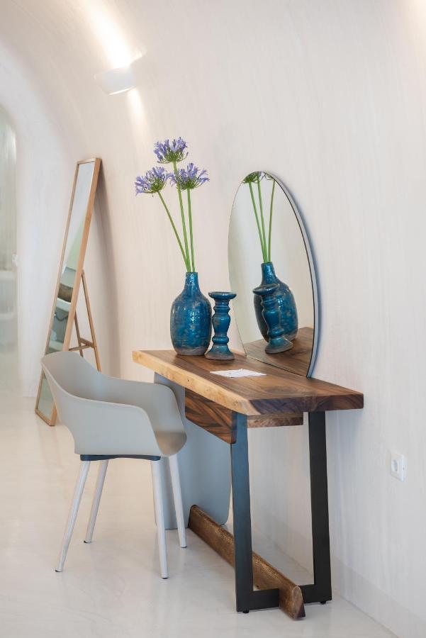 Maregio Suites (Adults Only) Oia Buitenkant foto